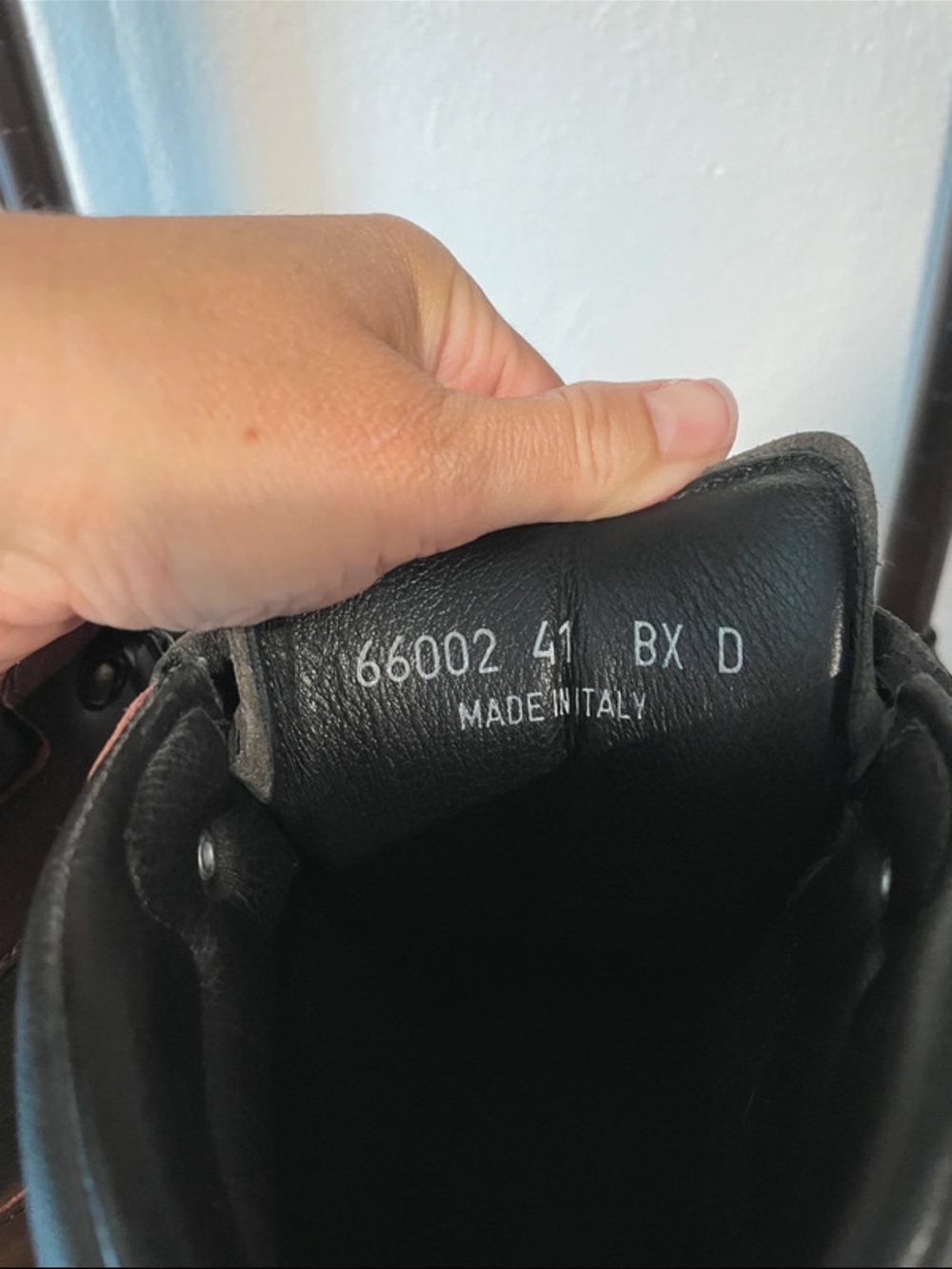 Scarpa Dark Brown Leather Hiking Boots with Black Collar - Picture 3 of 5